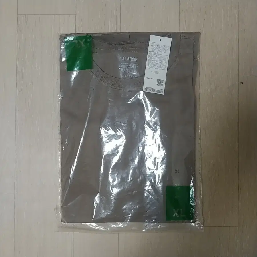 미사용새상품)))지오다노긴팔티라운드티셔츠 나이키아디다스뉴발란스노스페이스버버리폴로빈폴