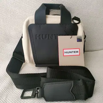 [ 새상품 ] HUNTER ( 헌터 ) 리파인드스티치 캔버스 크로스바디