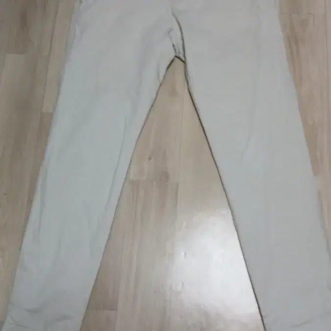 男性衣料品 成長秋。初冬の綿パンツ・ズボン
