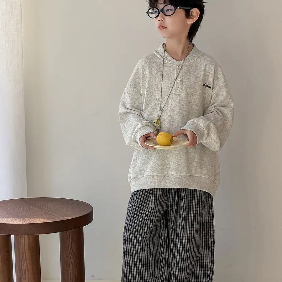 (새제품) 남아 가을 상하복 헨리넥 맨투맨 체크와이드팬츠