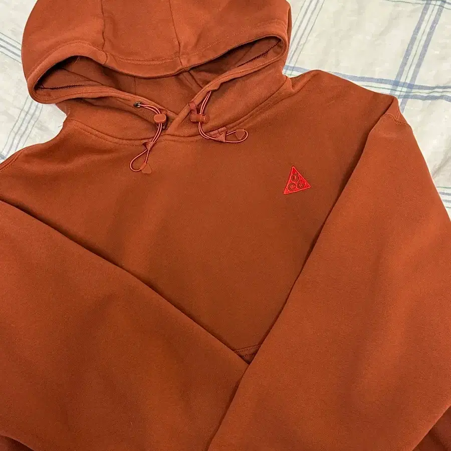 나이키 ACG 풀오버 플리스 후드 레드스톤