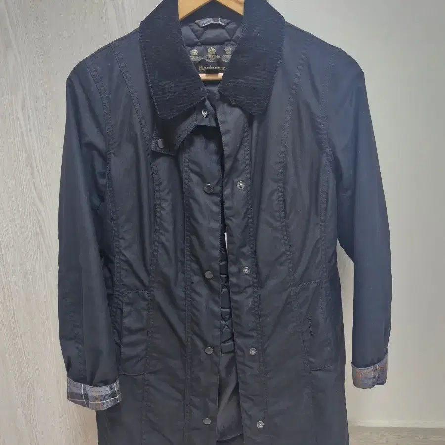 [정품] 바버 Barbour 벨세이 Belsay 여성 왁스자켓 네이비 UK8