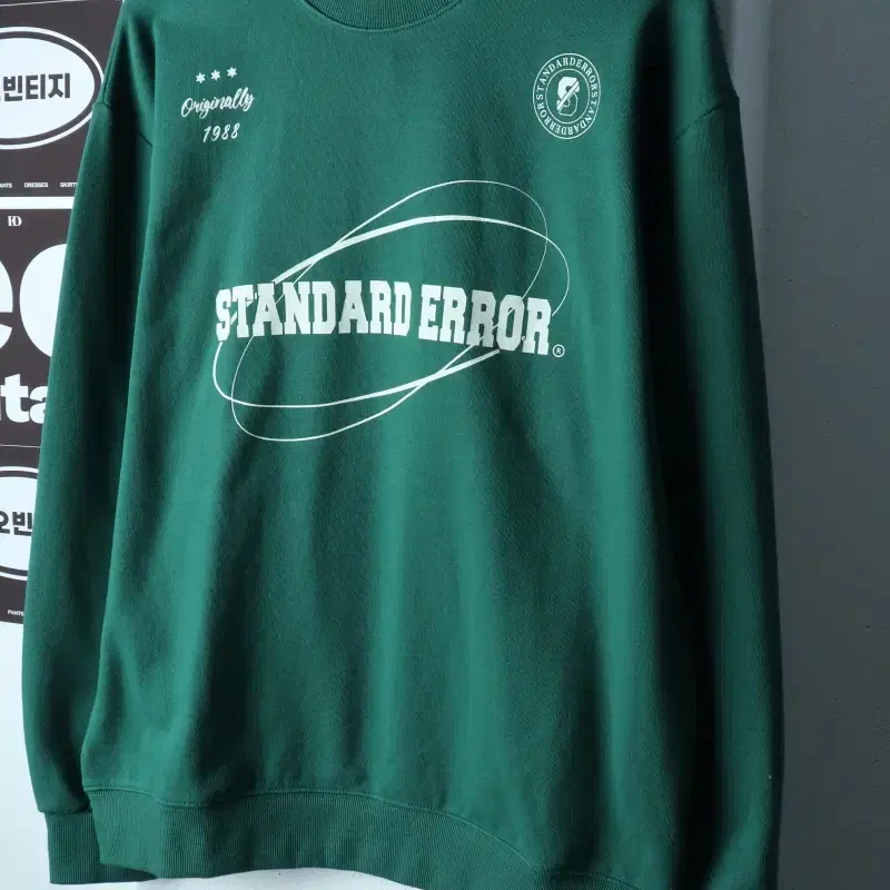 (L-XL) 스탠다드에러 맨투맨 티셔츠 새상품 블록코어-H41104