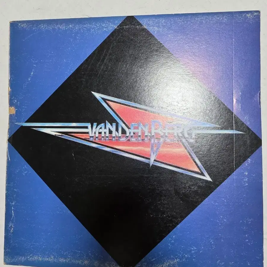 VANDENBERG LP