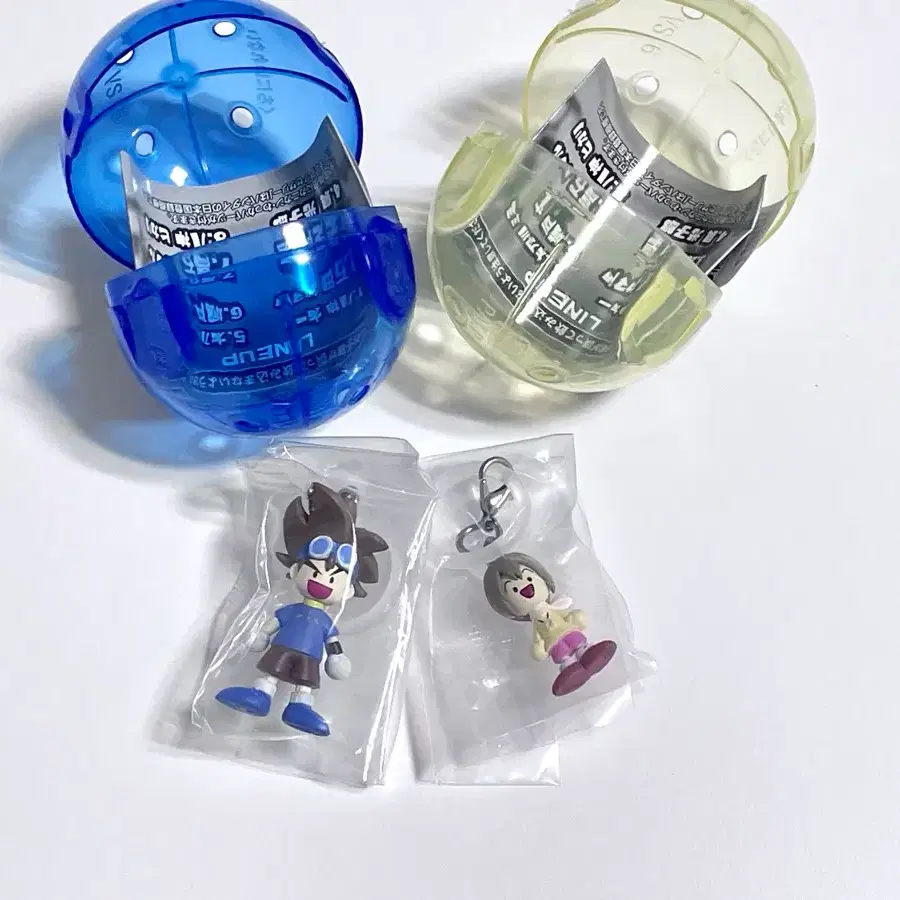 디지몬어드벤처 태일 나리 메지루시 목각인형 가챠 피규어