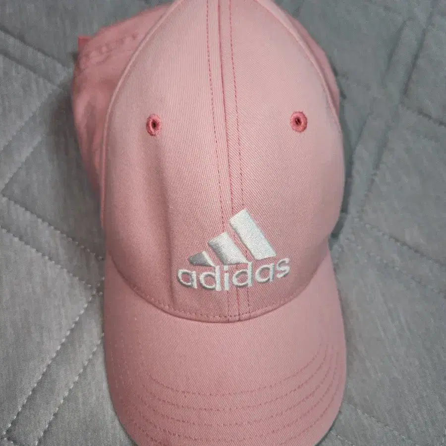 아디다스 볼캡 핑크
