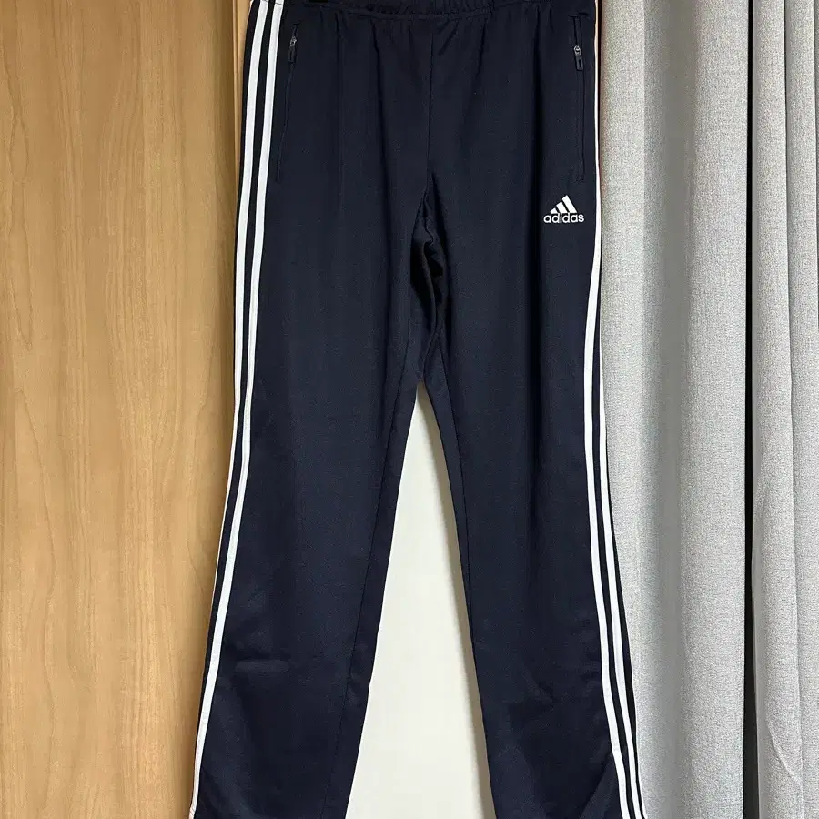 아디다스 트레이닝 팬츠 네이비 XL