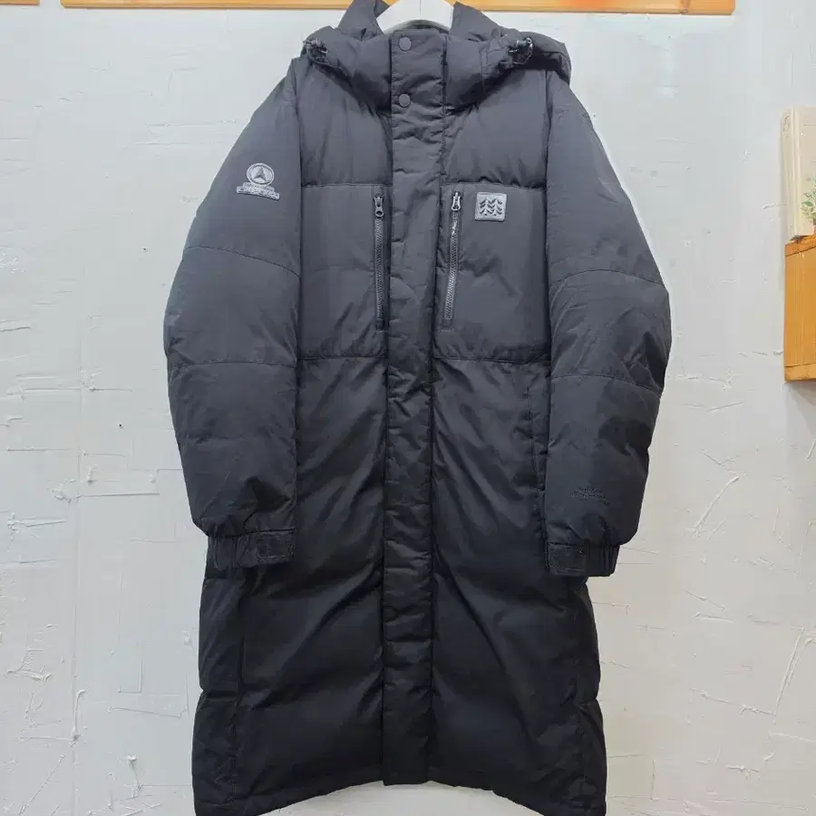 코오롱 테라노바 고어윈드스토퍼 구스 롱패딩 105(XL)