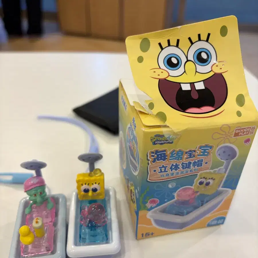 스폰지밥 키캡