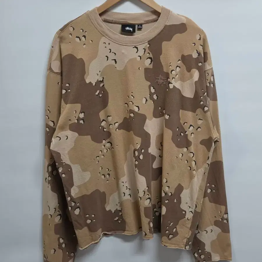스투시 정품 데저트 카모 롱슬리브 L