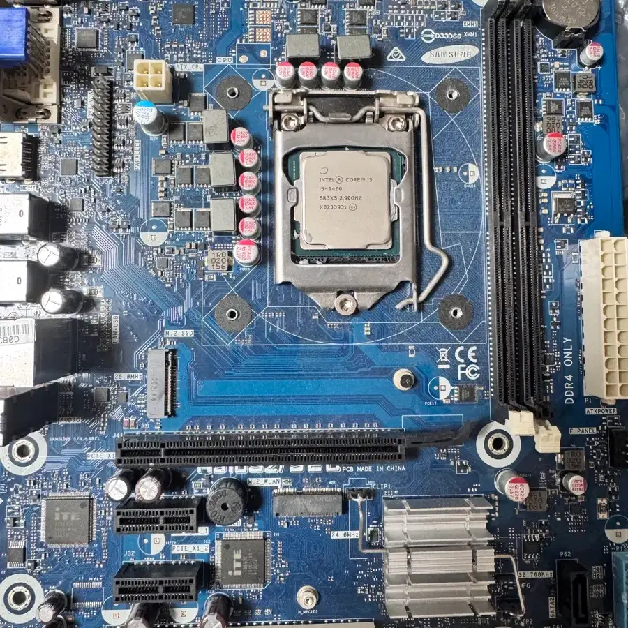 삼성 h310s2 메인보드 + i5-9400 cpu 내장그래픽 있는 제품