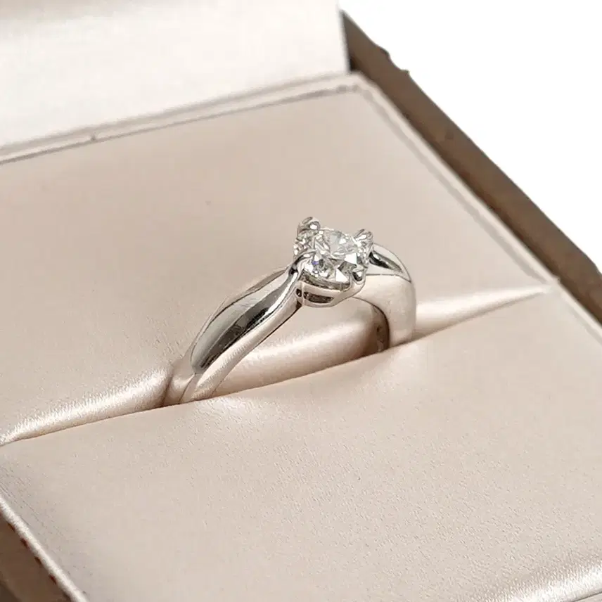 불가리 [중고명품] 토르첼로 베네치아 컬렉션 PT 다이아반지 0.5ct 48호 사진 4