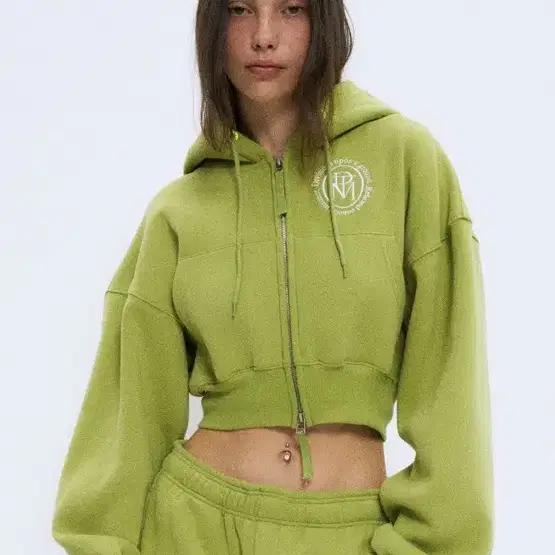 파르티멘토 WOMEN 클래식 로고 크롭 후디_라이트 그린 HED970 BTN907