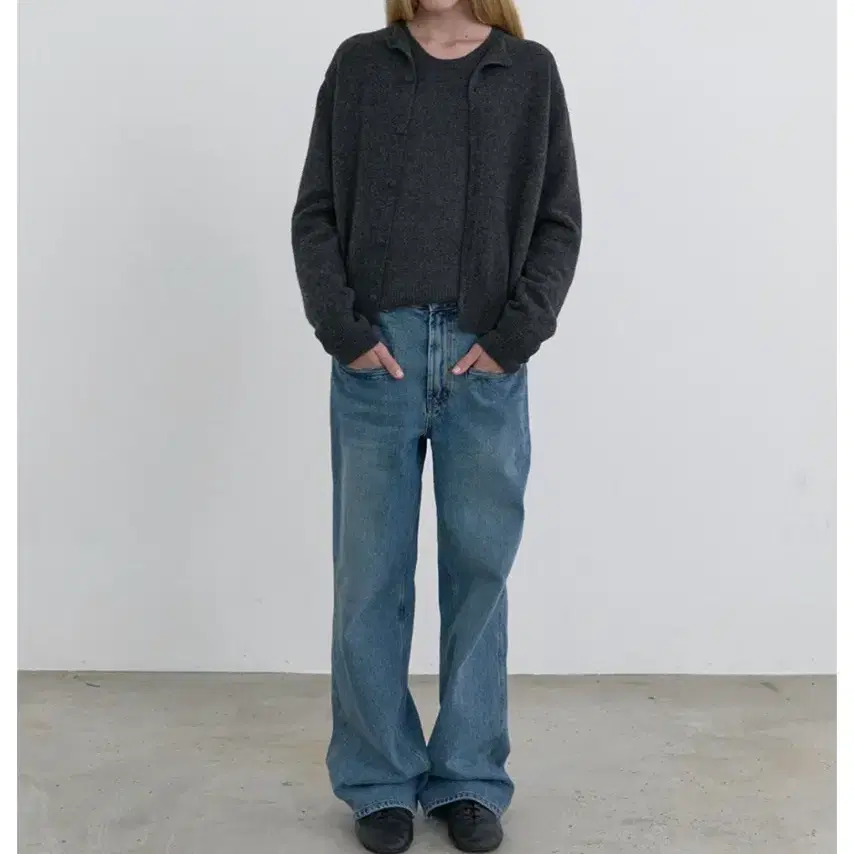 aieul Seal Knit Cardigan_Charcoal 48