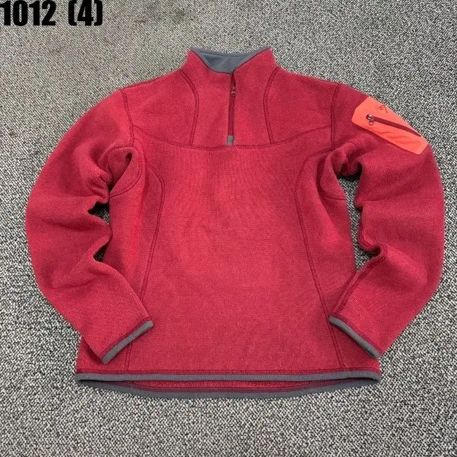 아크테릭스 플리스 하프집업 긴팔티  1012