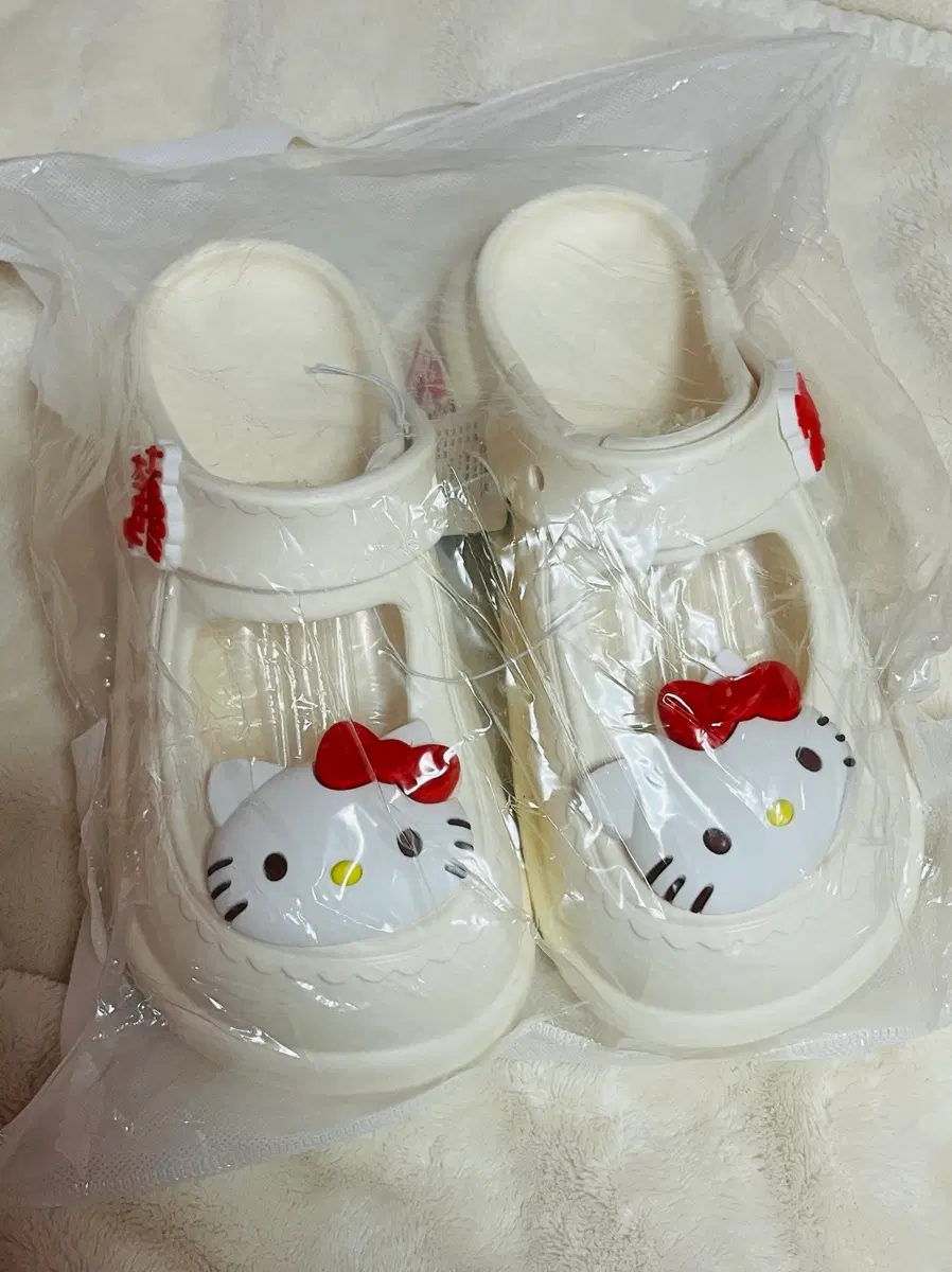 Hello Kitty sandals slippers *new product