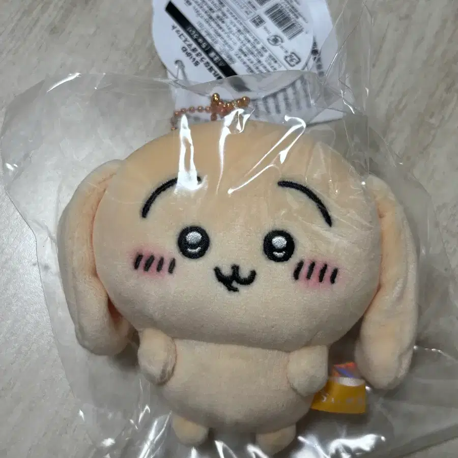 치이카와 롭이어 우사기 마스코트 판매합니다.