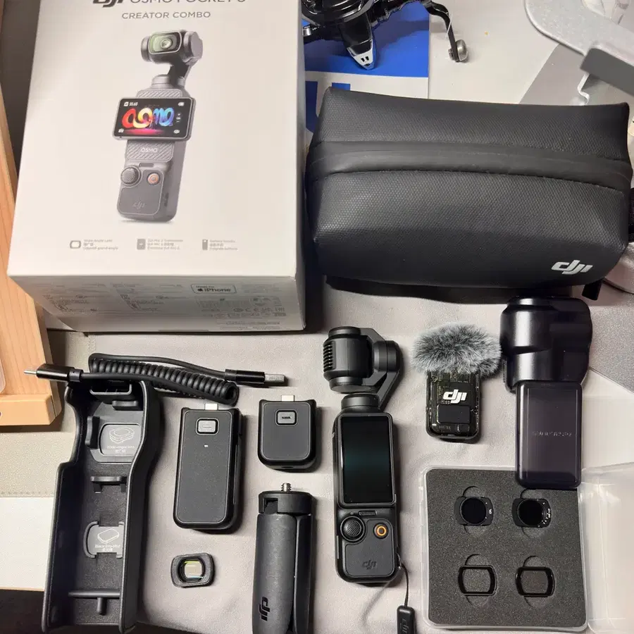 DJI 오즈모 포켓 3 크리에이터 콤보