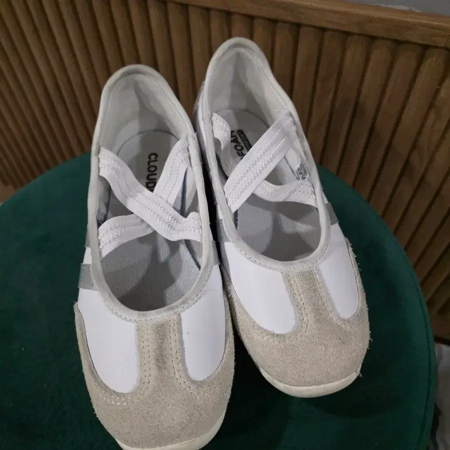 아디다스 메리제인 230mm