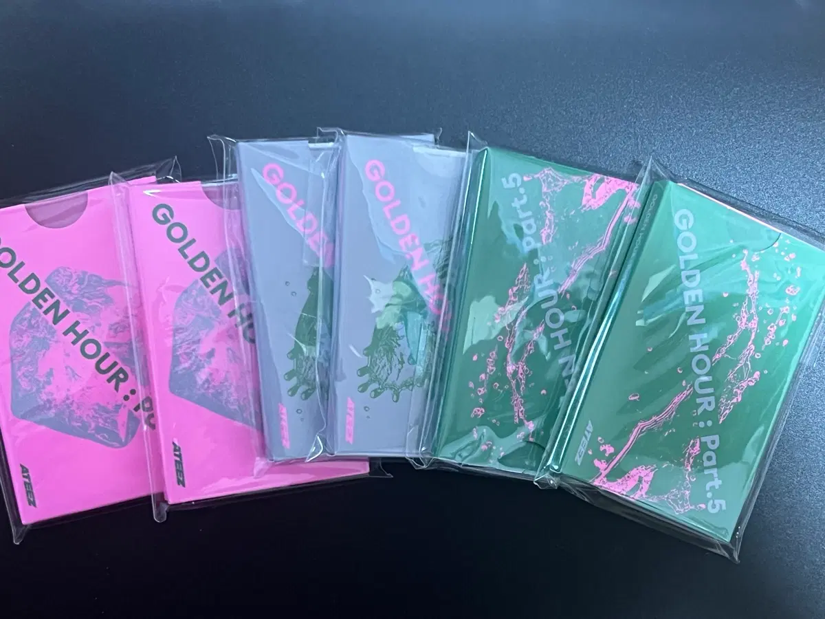 Ateez Golden Hour Part 5. Sealed photocard album (ATEEZ GOLDEN HOUR PART.5 photocard album)