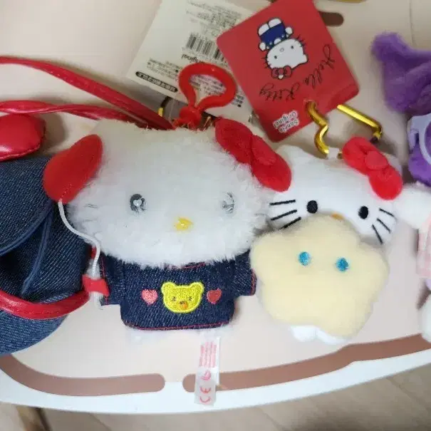 키티와 크로미 인형
