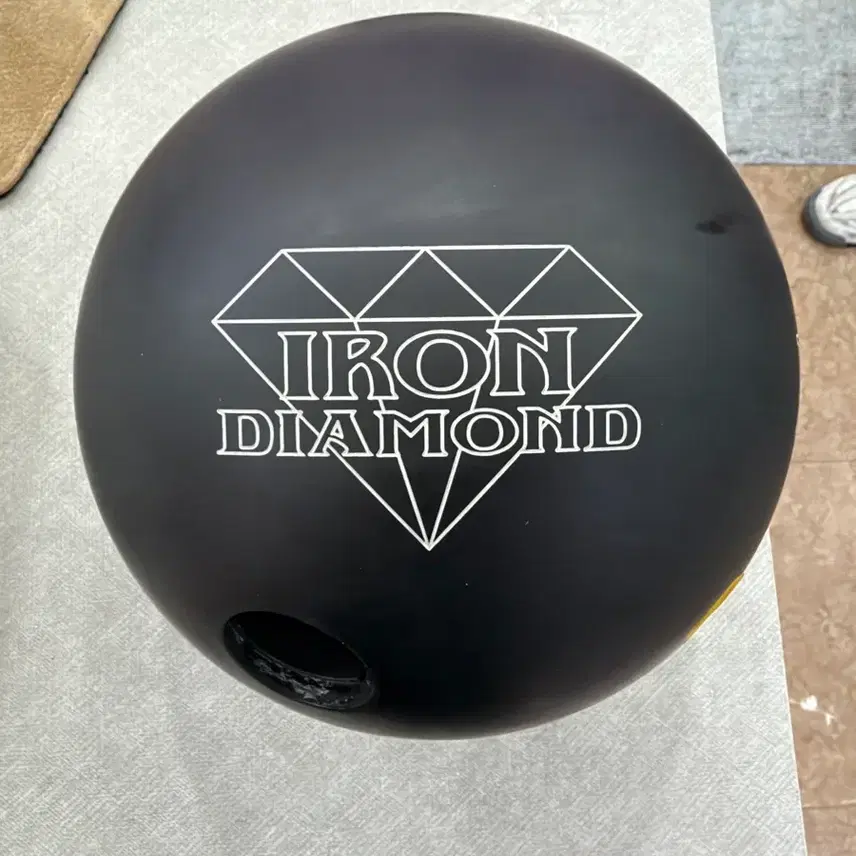 ボウリングボールアイアン ダイヤモンド 78D