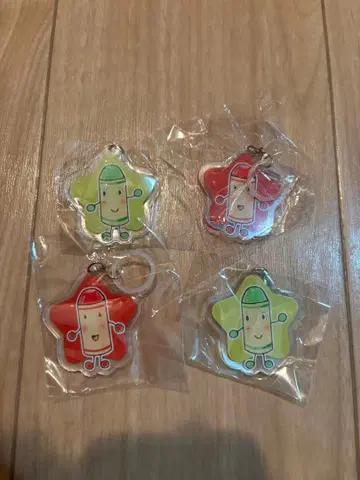 크레용의 쿠로군. 메지루시 참. 이름 참. 아크릴 마커 참