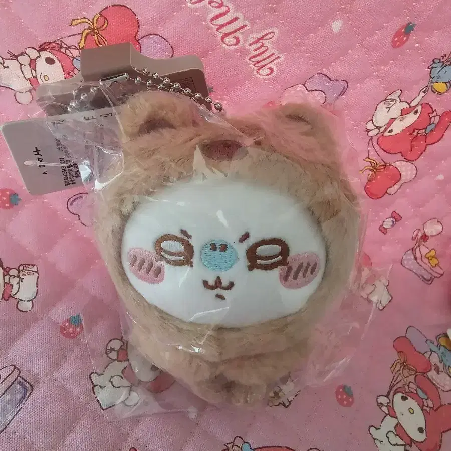 정품 미개봉) 먼작귀 치이카와 미니소 곰 모자 곰돌이 모몽가 인형 마스코트 키링
