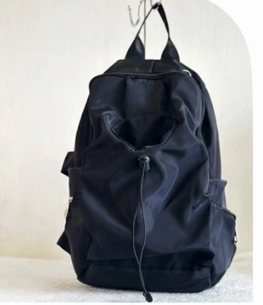 Lightweight and good storage lightweight backpack