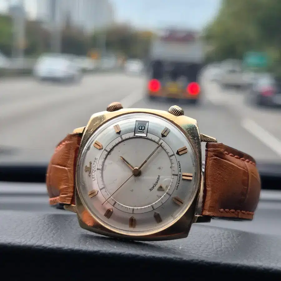 예거 르쿨트르 Memovox