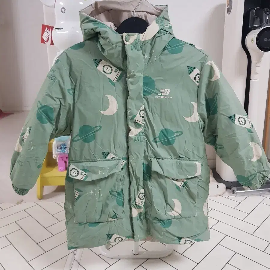 130)뉴발란스키즈 패딩
