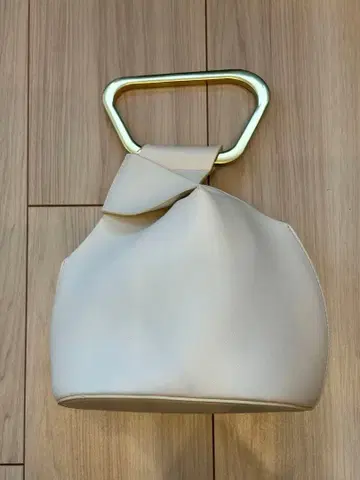 Mila Owen 핸드백 화이트