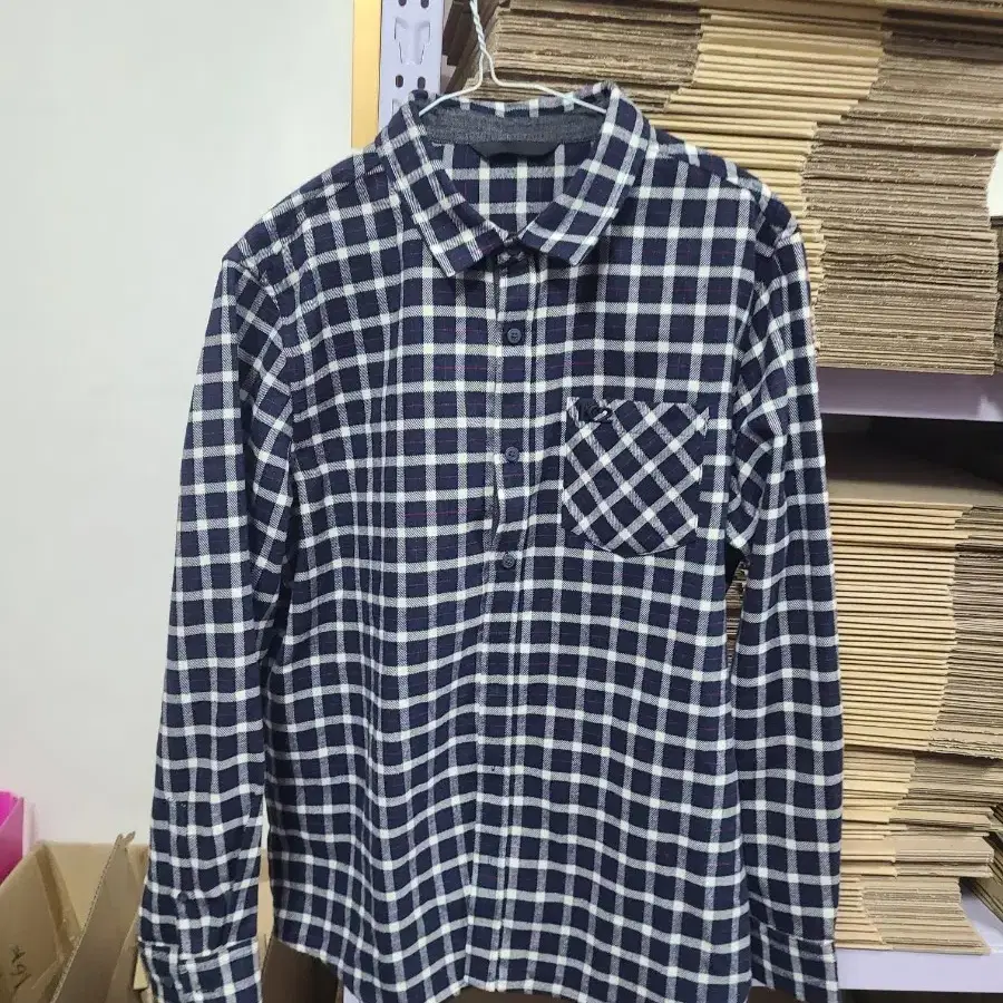 K2 두꺼운 체크 긴팔셔츠 남 105 상태깨끙