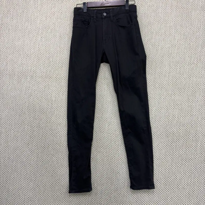 유니클로 스키니 블랙진 데님 흑청바지 XS H09638