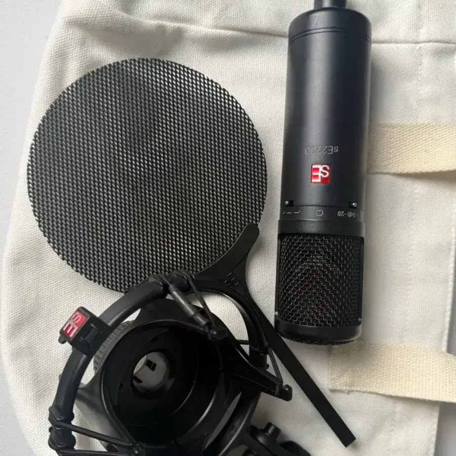 sE Electronics - SE2200 콘덴서 마이크
