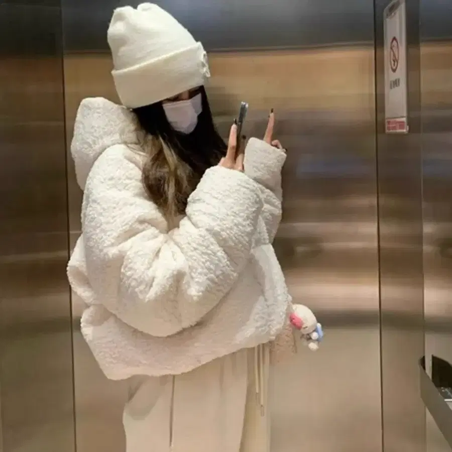 하이넥 뽀글이 크롭 패딩 후리스