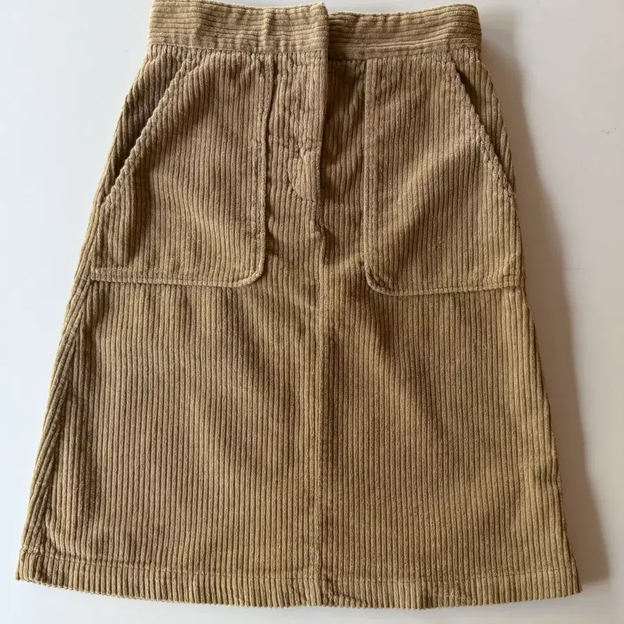 매스콥 MASSCOB 코듀로이 스커트 (made in spain)