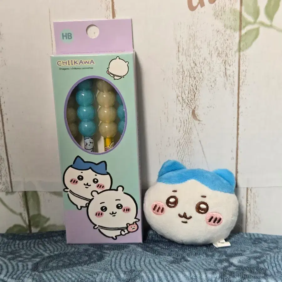치이카와 거울 +먼작귀 카트리지 연필
