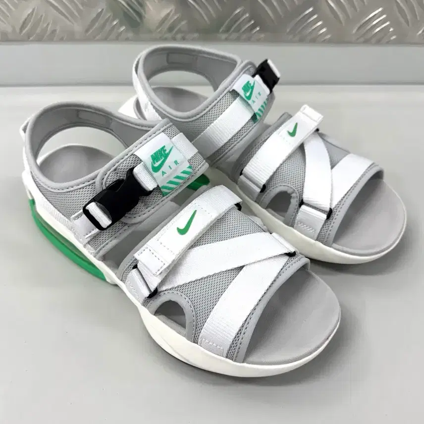 ナイキ NIKEエアマックスソールサンダル270mm