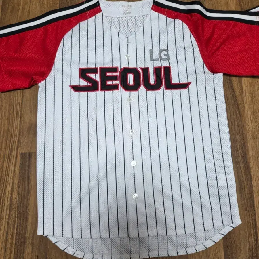 [오피셜] 엘지트윈스 오지환 서울 유니폼
