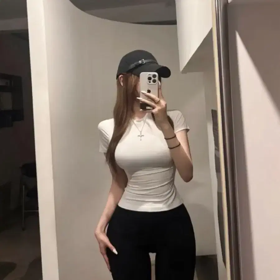닝닝 스킨핏 반팔