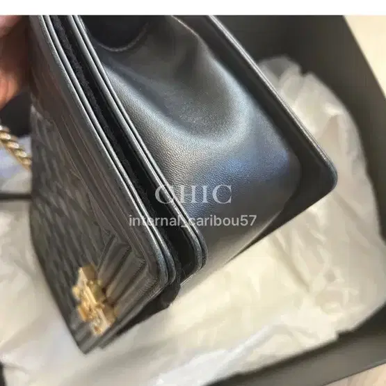 샤넬 보이 램스킨 미디엄 금장 사진 2