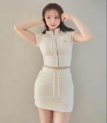 andmary Willow 라인 탑 스커트 세트