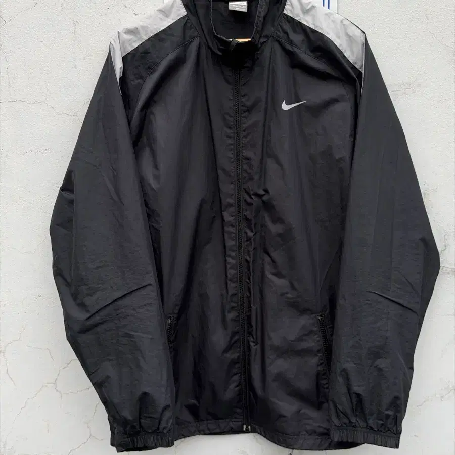 [XL] 나이키 NIKE 올드스쿨 블랙 실버 배색 바람막이 윈드브레이커