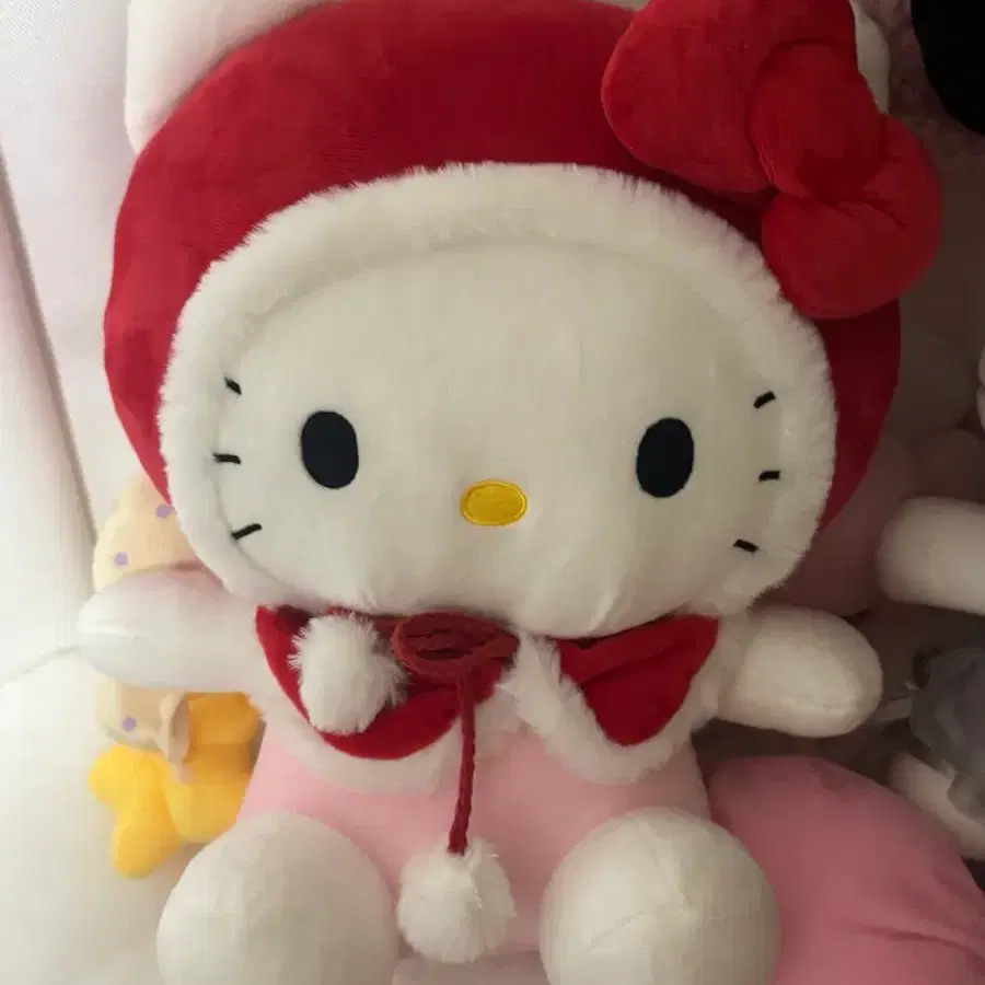 산타 망토 키티