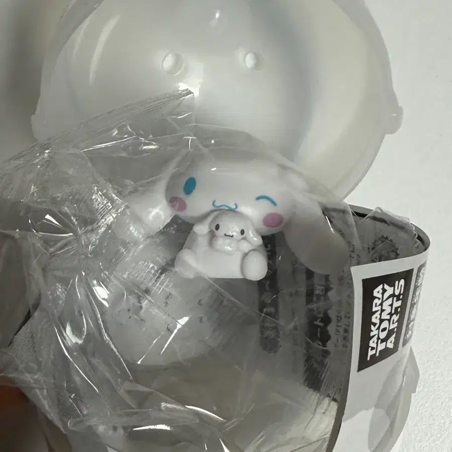인형과 함께 시나모롤 새상품
