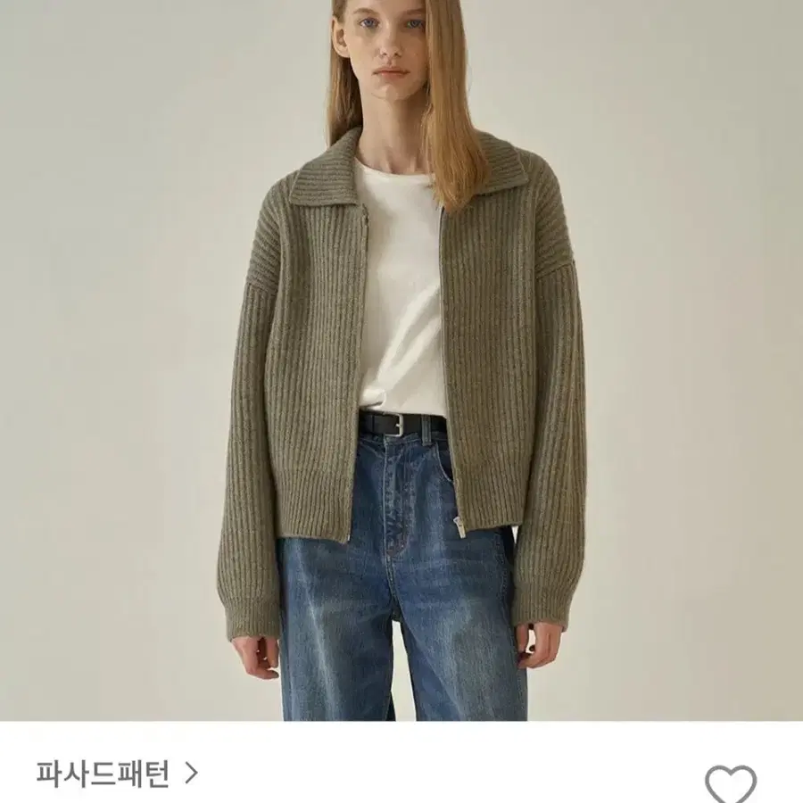 새상품)파사드패턴 알파카니트점퍼 카키