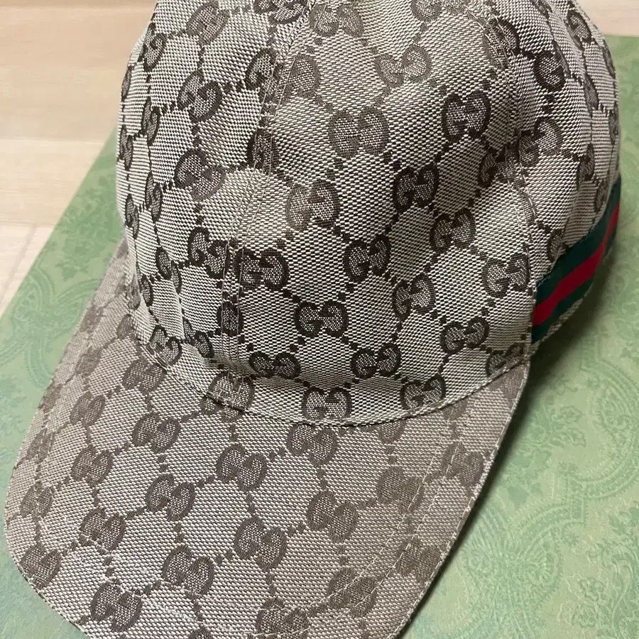 구찌 GG 캔버스 야구 모자 S 57cm