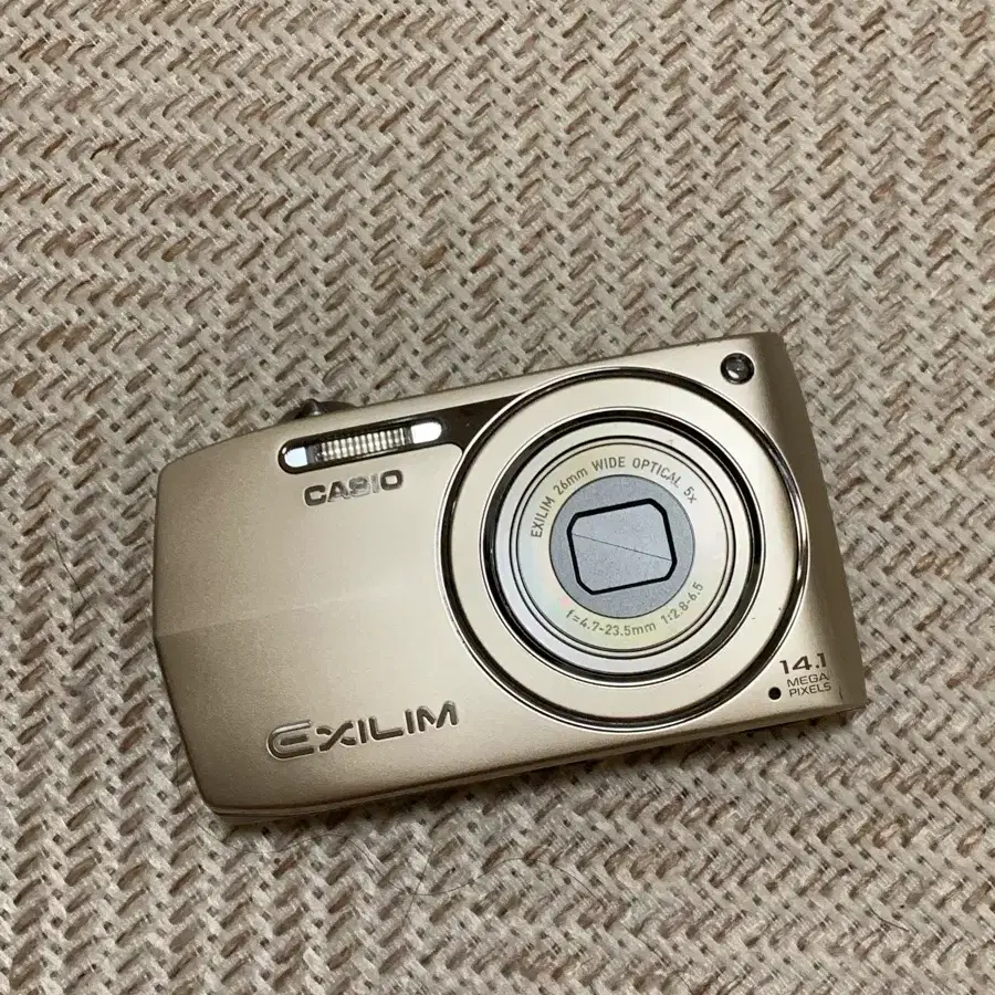 카시오 엑슬림 z2300