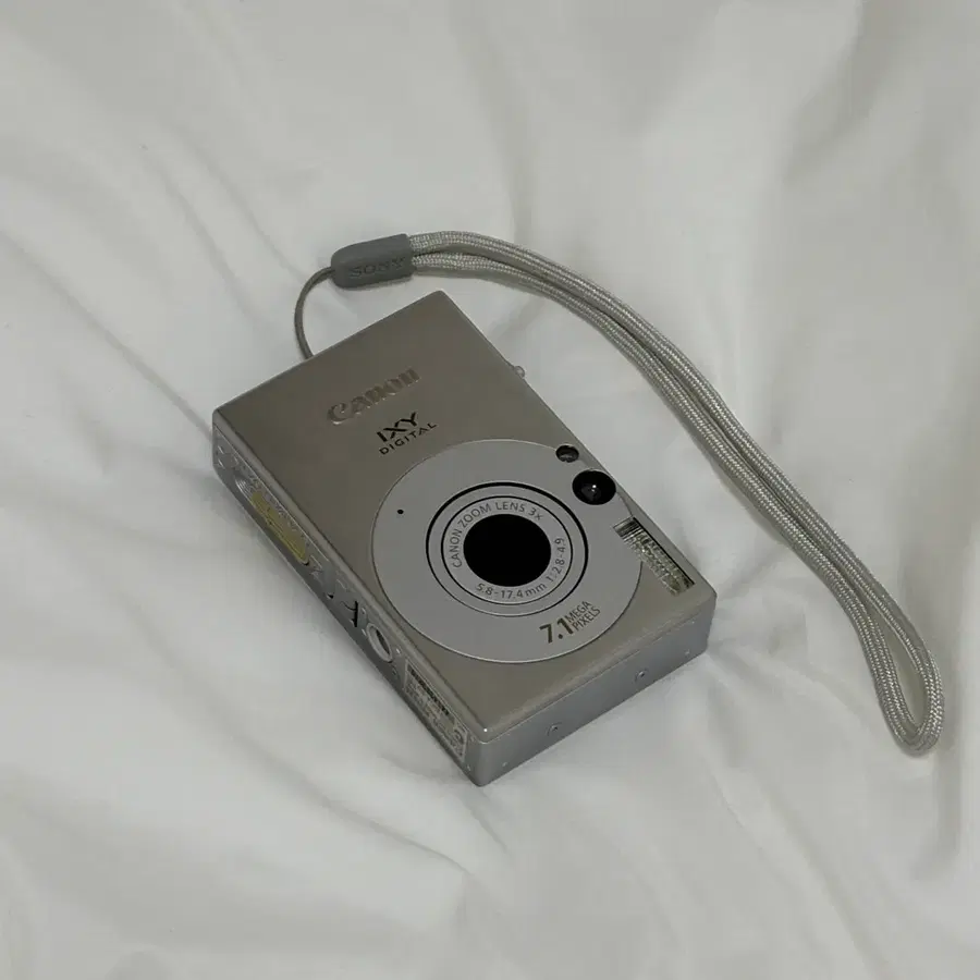 캐논 IXY 10 (익서스 IXUS 70 동일 기종) 디카